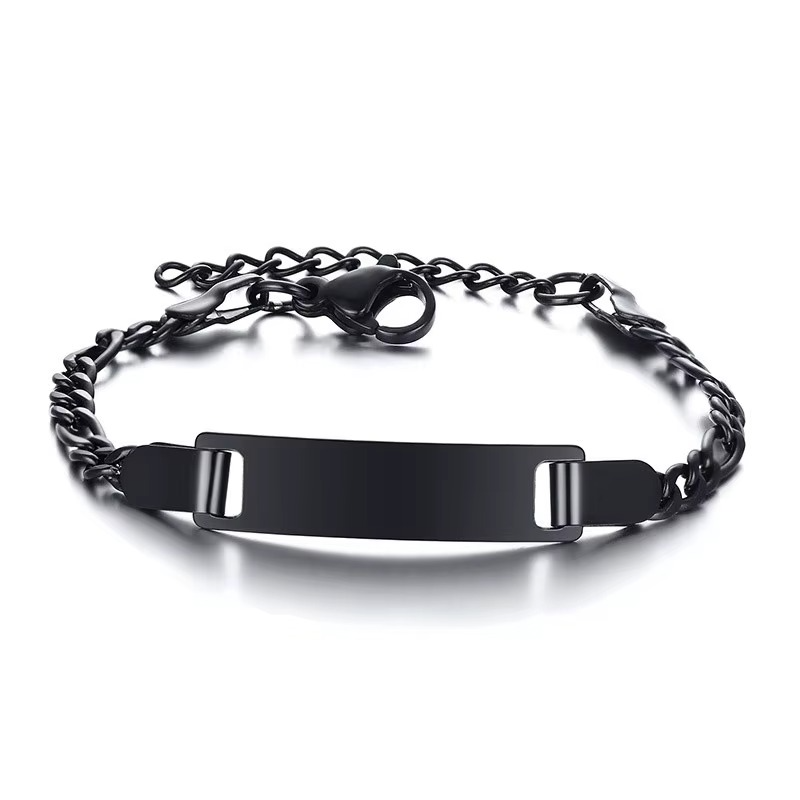 Graveeringuga metallist käevõru